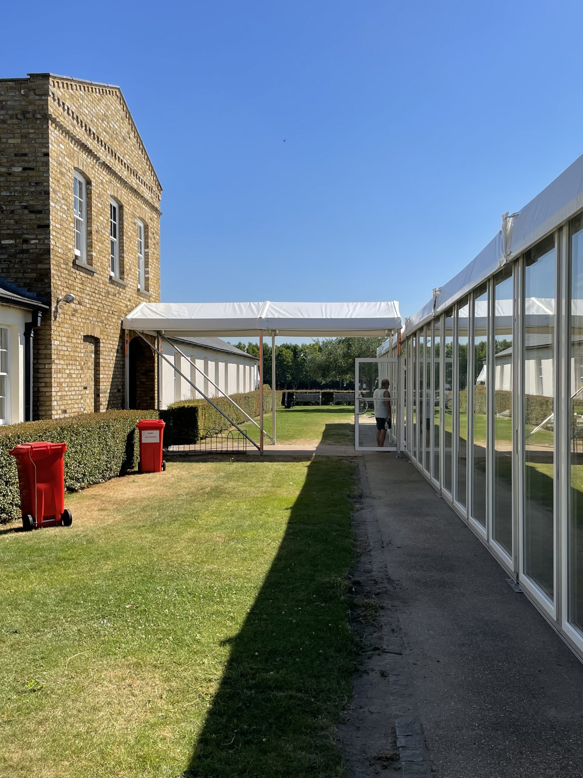 Perth Structure framed glass Covered walkway